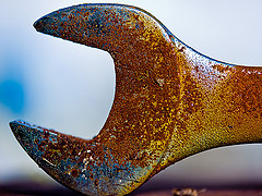 wrench rust